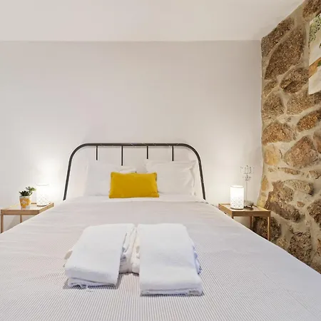 Mansion In - Mezio With Patio Vale Abrigoso