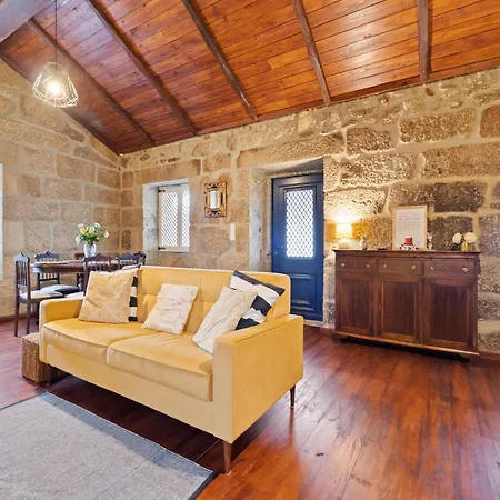 펜션 Mansion In - Mezio With Patio Vale Abrigoso