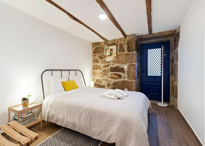 Mansion In - Mezio With Patio *