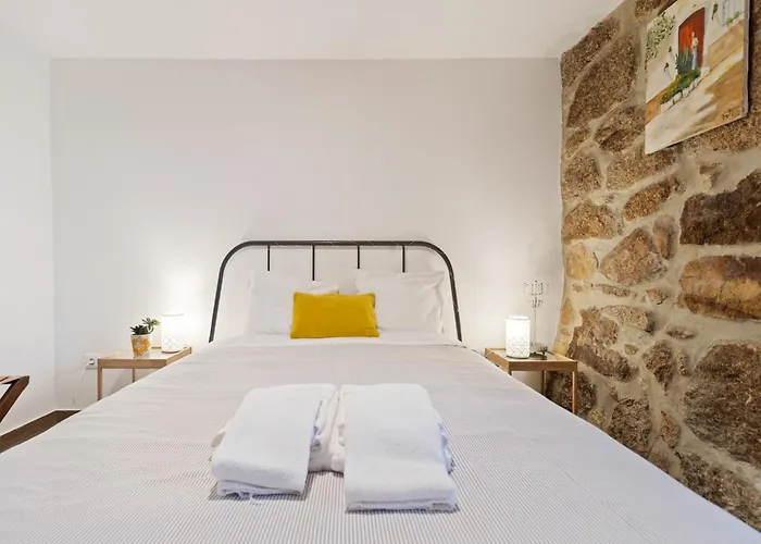 Mansion In - Mezio With Patio Vale Abrigoso