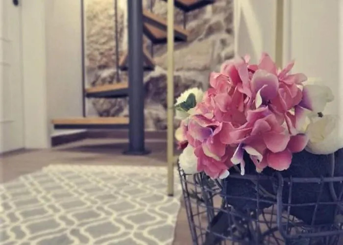 بيت للعطل Mansion In - Mezio With Patio *